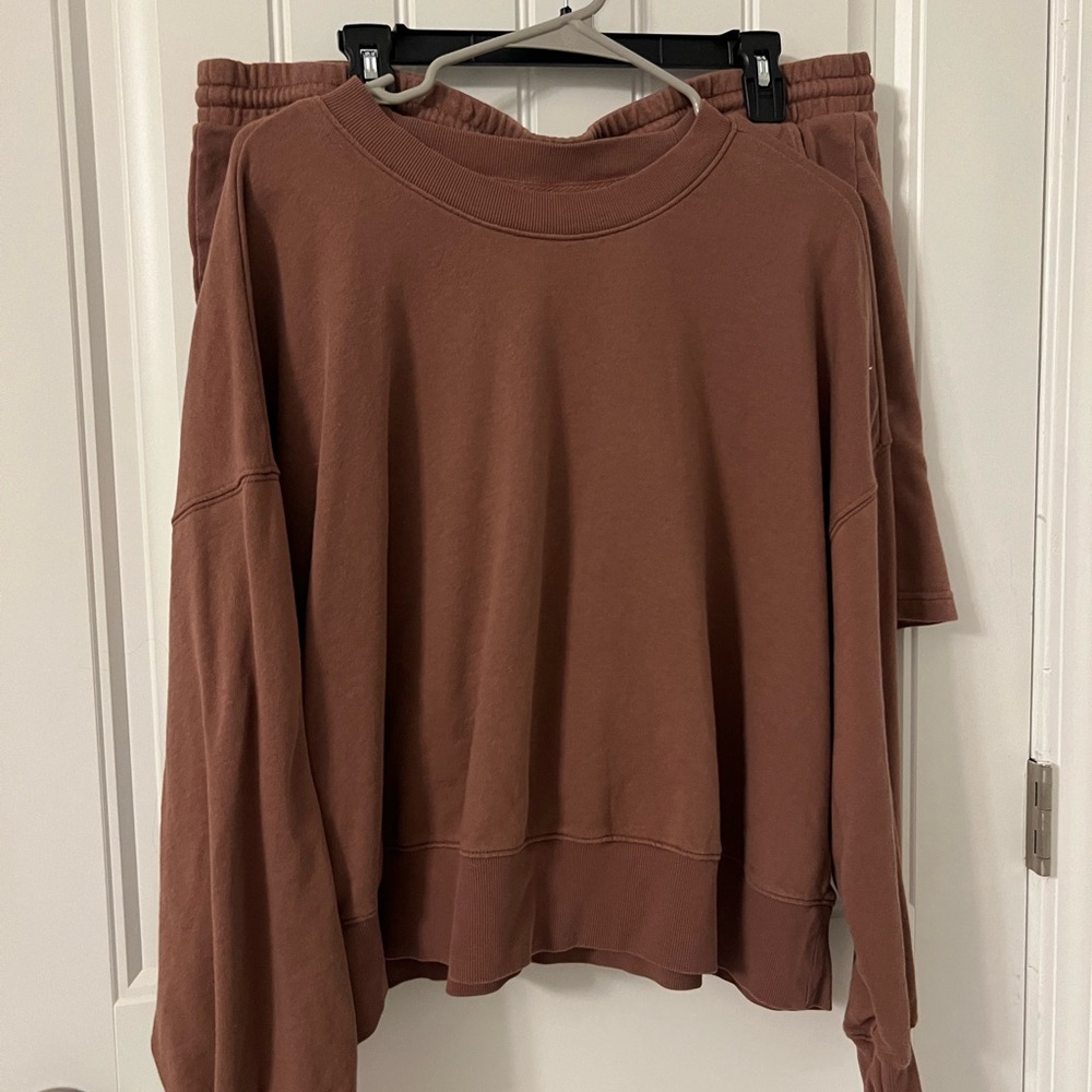 Old Navy Brown Women's lounge set